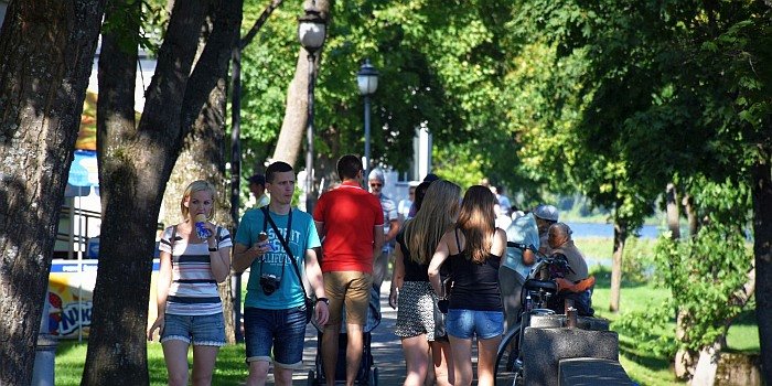 turistai-birstone4