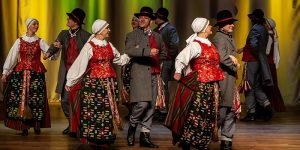 Prienų kultūros ir laisvalaikio centro liaudiškų šokių grupė „Trapukas“_ LNKC nuotr
