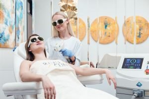 REVU-CLINIC-plauku-lazeris-2