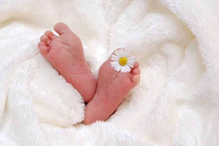 feet-718146_960_720