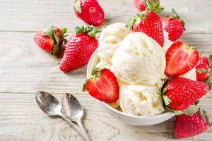 Homemade,Strawberry,Vanilla,Ice,Cream,With,Fresh,Strawberries.,Sweet,Berry