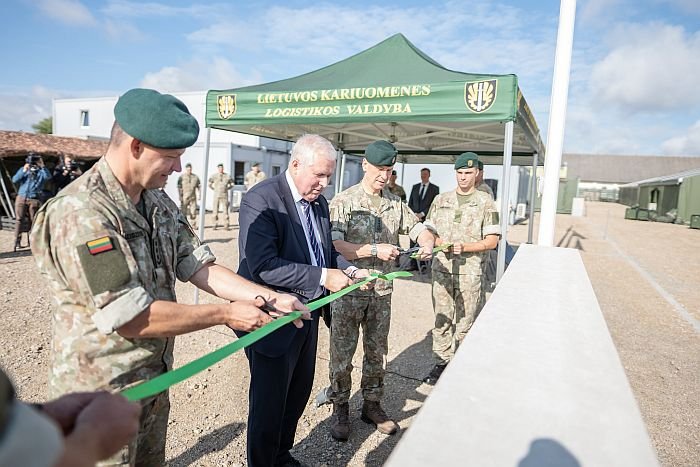 <strong>Marijampolėje atidarytoje stovykloje „Vytenis“ galės gyventi bei treniruotis 800 sąjungininkų ir Lietuvos karių</strong>