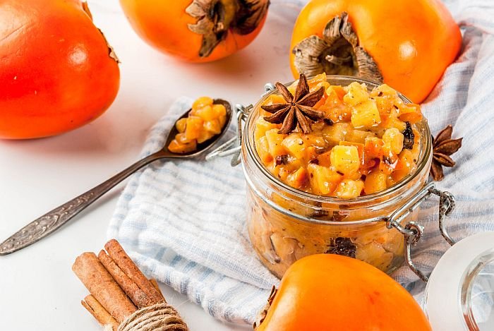 Traditional,Indian,Food,Recipes,,Persimmon,Fruit,Chutney,With,Cinnamon,And