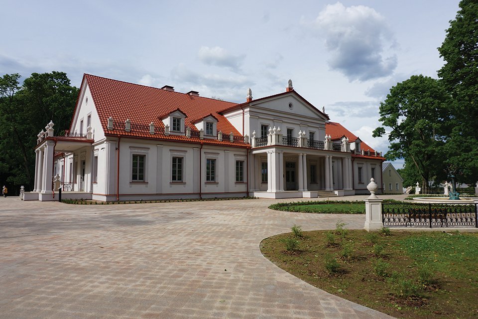 Ilzenbergas_manor_2018