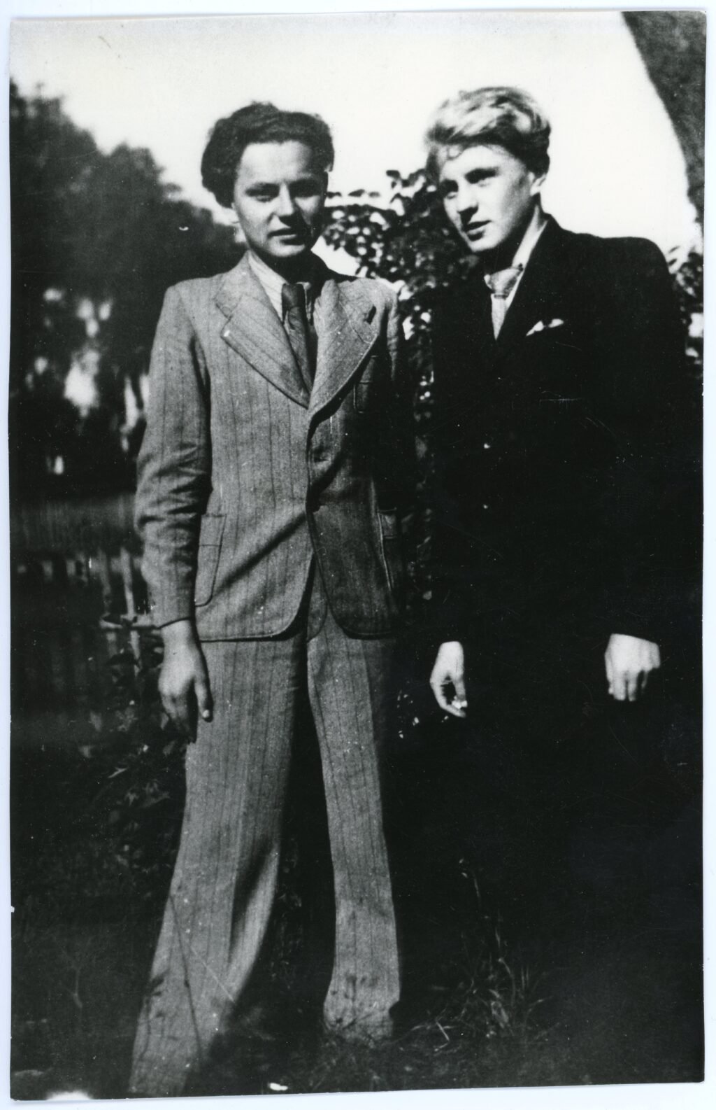 Jonas Kazlauskas ir Justinas Marcinkevičius, 1949m