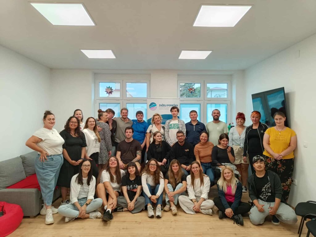 093cbb16-b5a6-4554-a7ef-97ba230f7d78