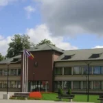 Prienų savivaldybėje atleidus darbuotoją, vietoj jo priimtas administracijos vadovės giminaitis